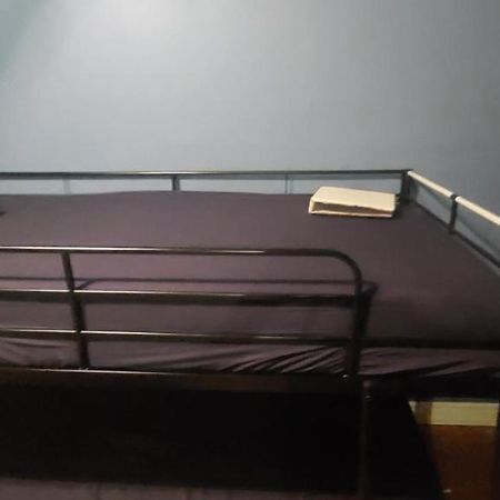 Zen Hostel Торонто Екстериор снимка